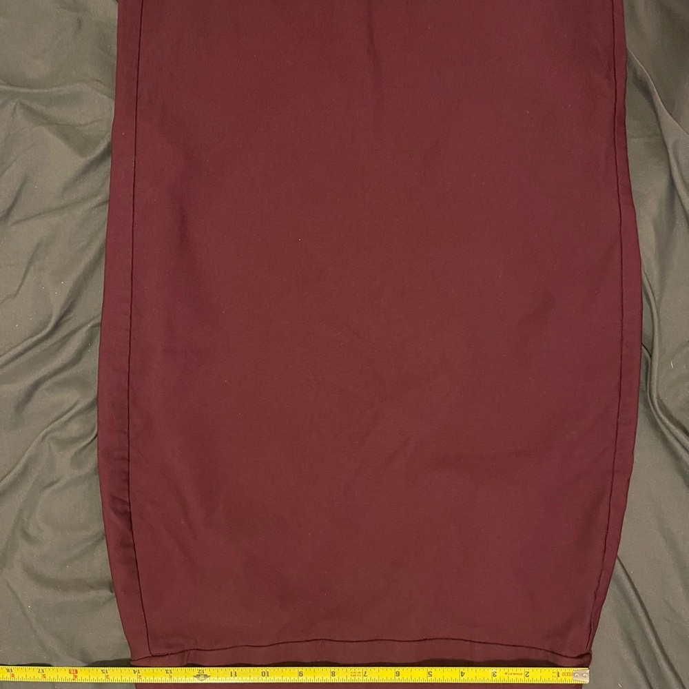 Elle Wine-Red Pencil Skirt